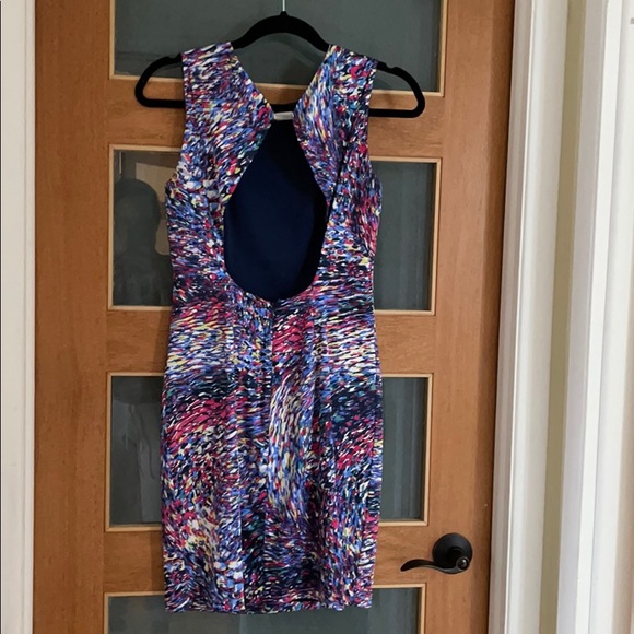 Dress - Picture 2 of 5